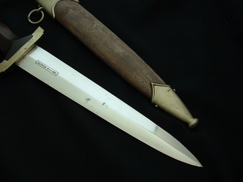 9 - Early NS Stormtrooper's Dagger by F. Dick - D1287